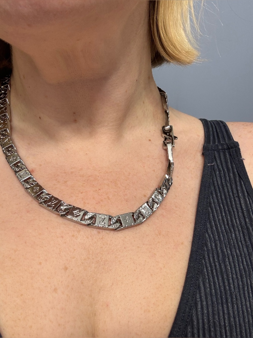 Silver Sculpted Link Necklace - Women Jewelry